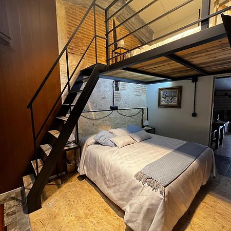 Casa Ruina Guest House Nava del Rey Eksteriør bilde