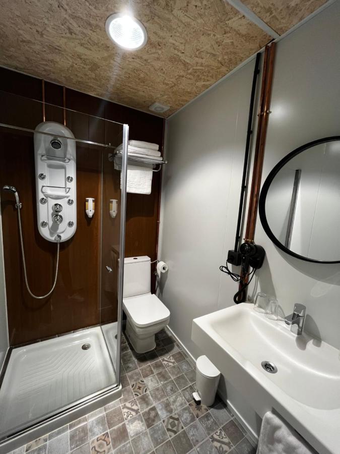 Casa Ruina Guest House Nava del Rey Eksteriør bilde