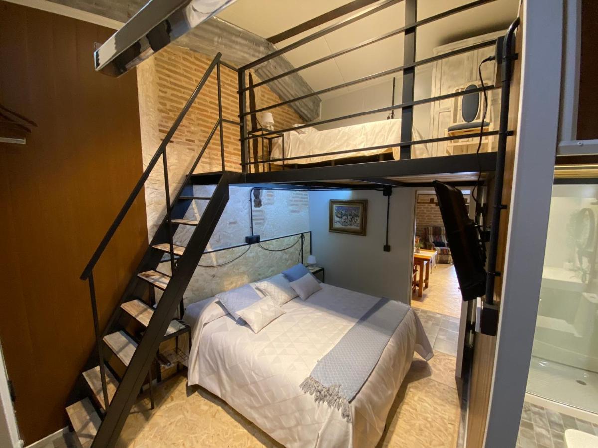 Casa Ruina Guest House Nava del Rey Eksteriør bilde