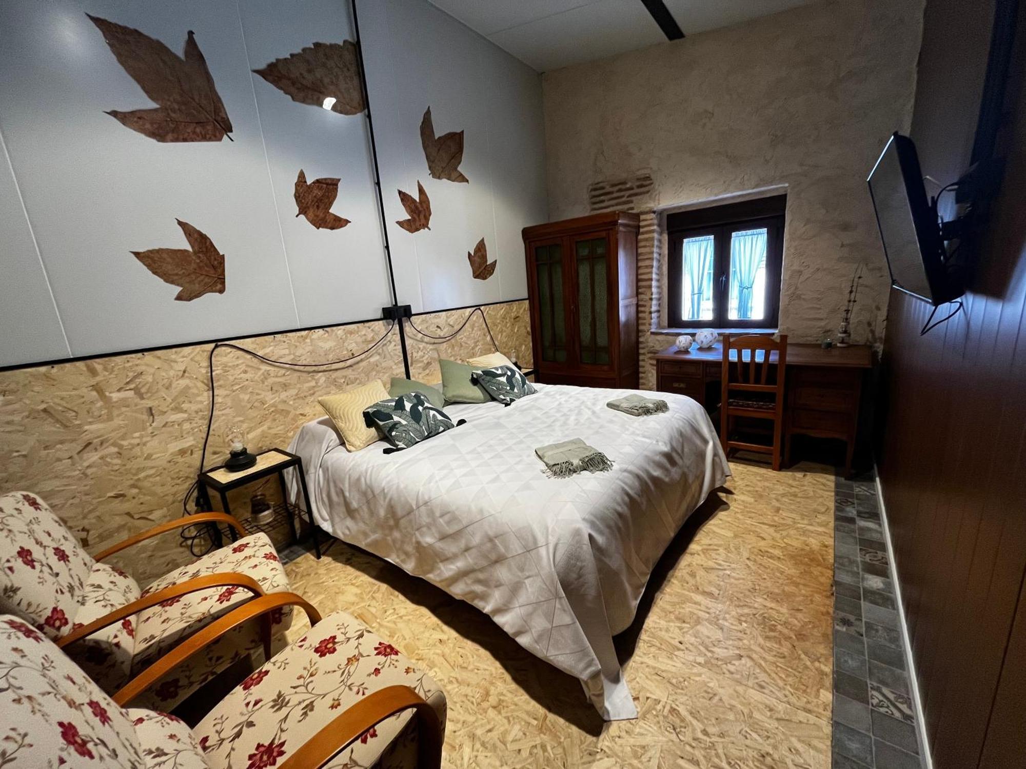 Casa Ruina Guest House Nava del Rey Eksteriør bilde